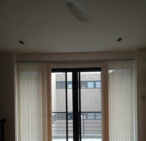 Fabric vertical blinds